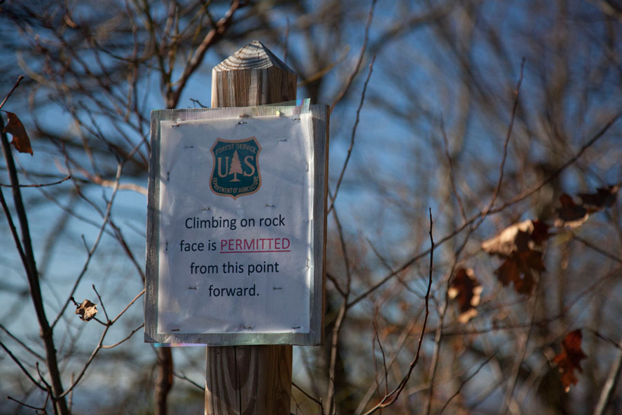 Whiteside Mountain Climbing Sign